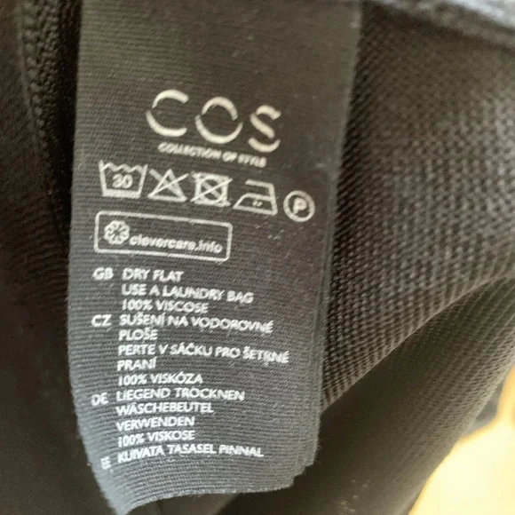 Cos black knitted dress size small - Picture 9 of 10